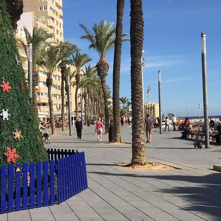 Lägenhet Atico Strandpromenaden *